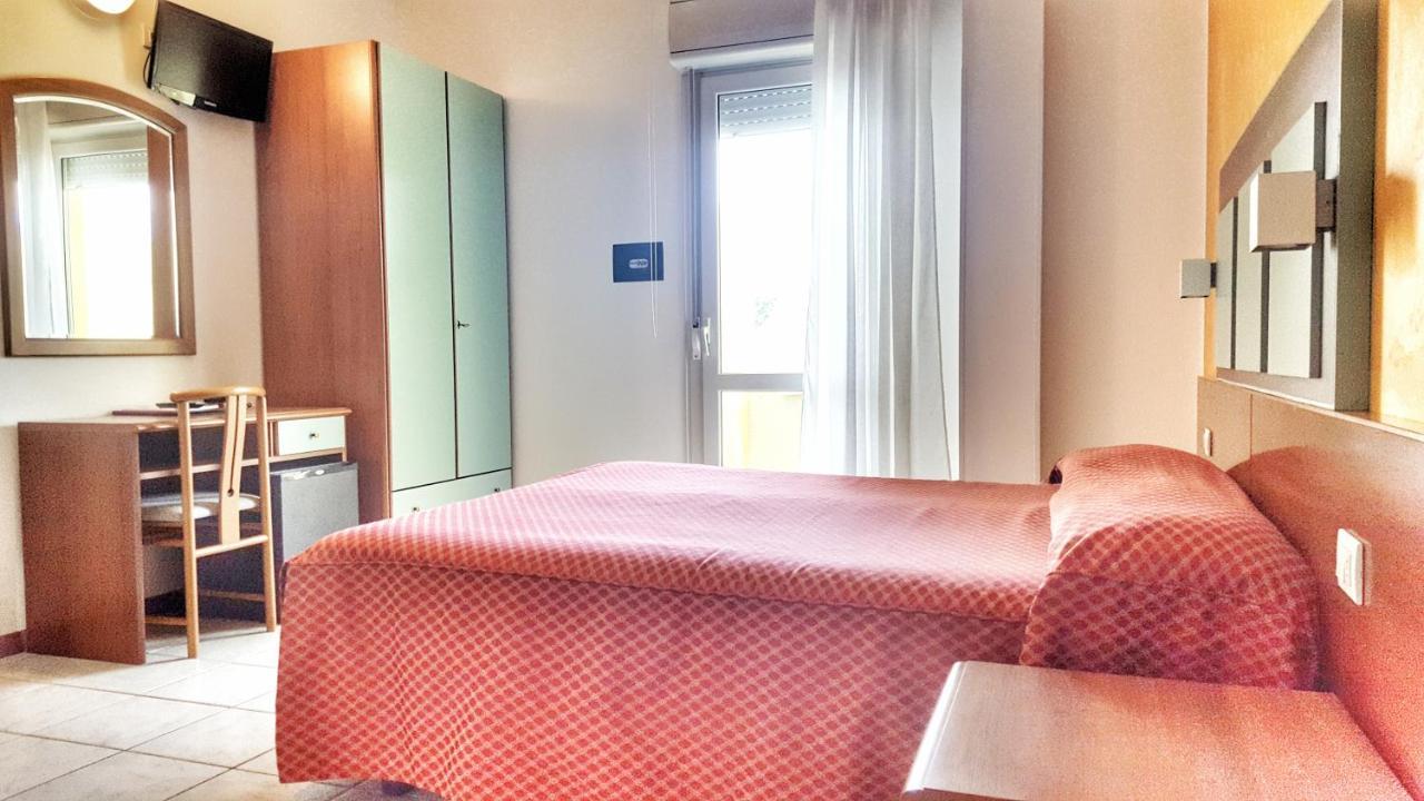 Hotel Alla Terrazza Bibione Exteriör bild