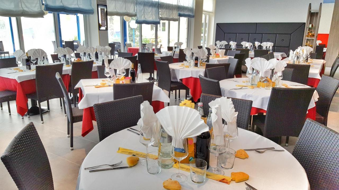 Hotel Alla Terrazza Bibione Exteriör bild