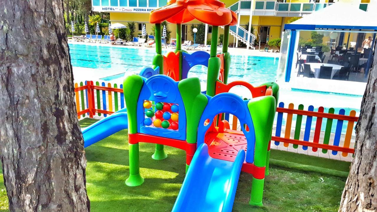 Hotel Alla Terrazza Bibione Exteriör bild
