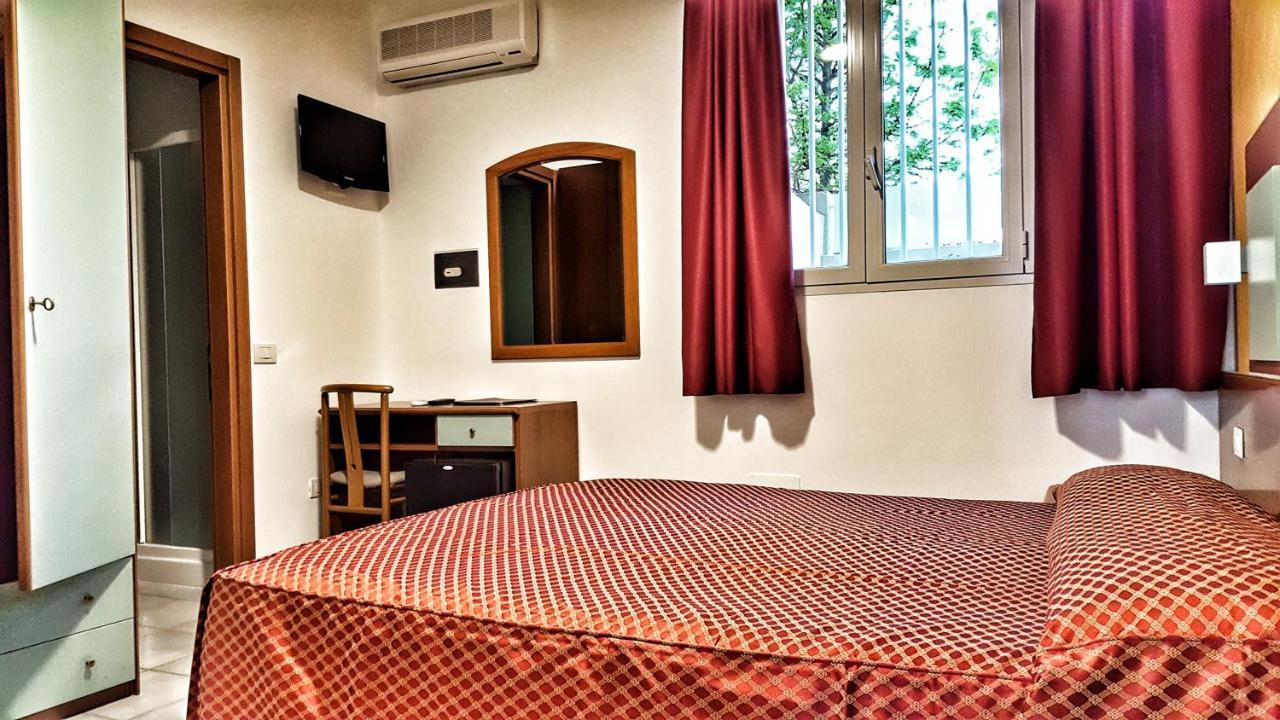 Hotel Alla Terrazza Bibione Exteriör bild