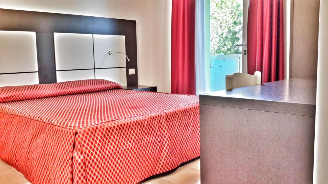 Hotel Alla Terrazza Bibione Exteriör bild
